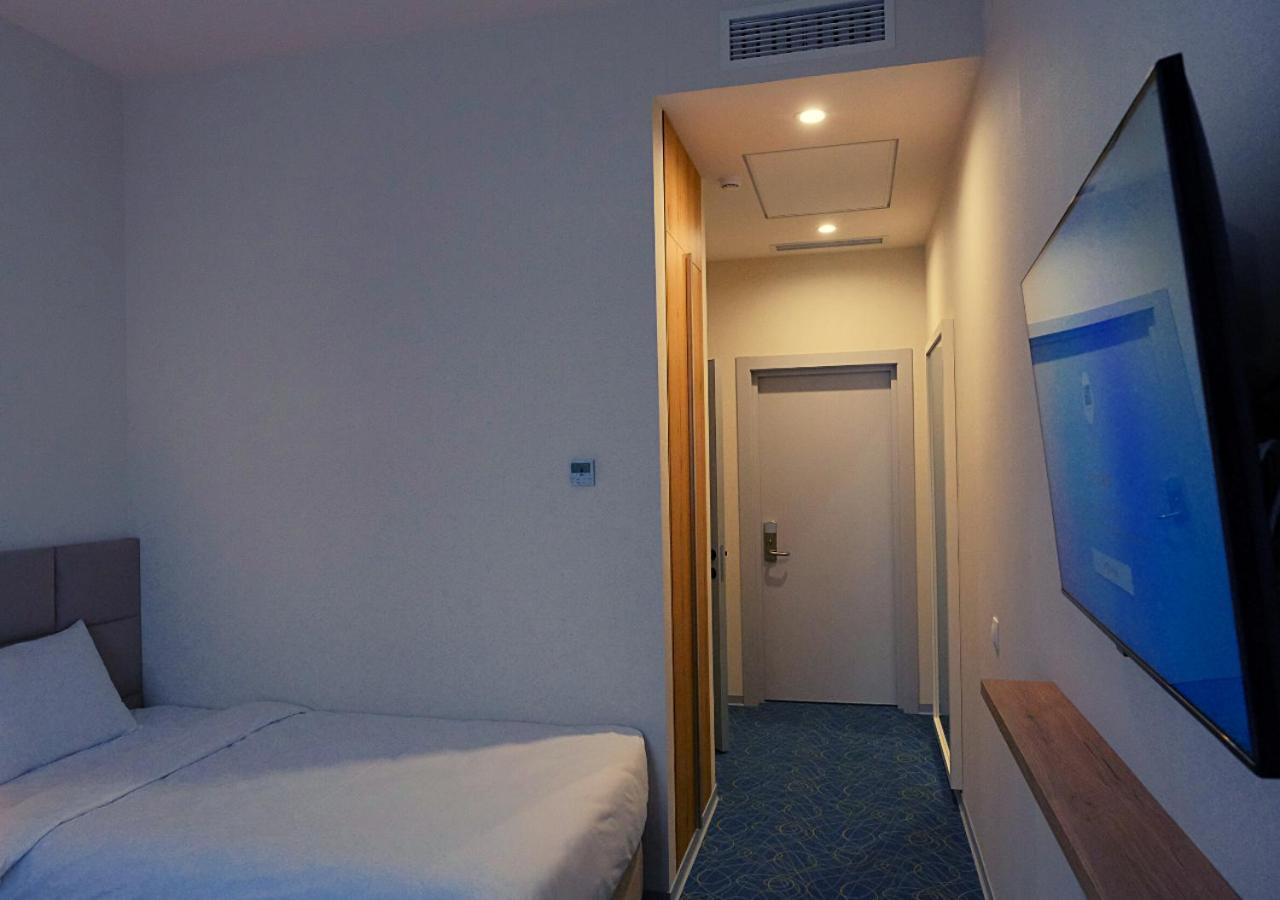 ADD Hotel Almatı Dış mekan fotoğraf